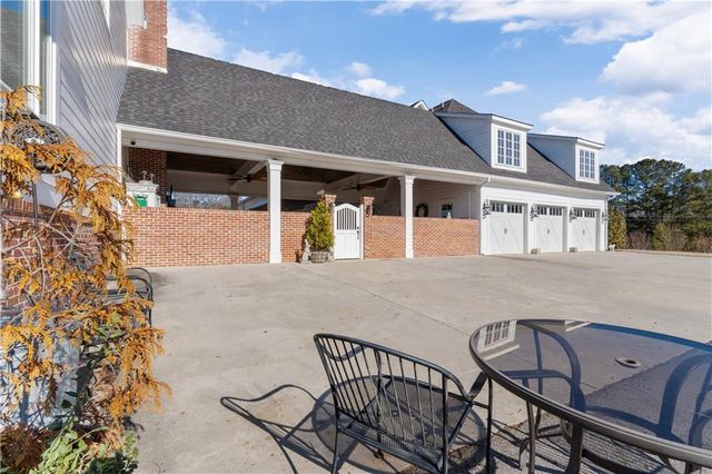 31 Duck Pond Road, Roopville, GA 30170