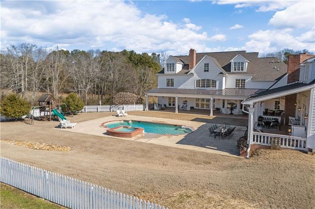 31 Duck Pond Road, Roopville, GA 30170