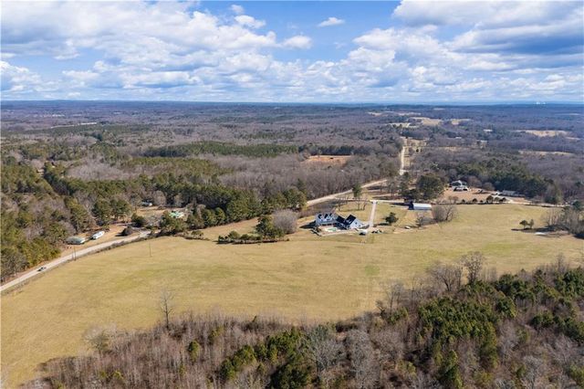 31 Duck Pond Road, Roopville, GA 30170