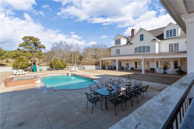 31 Duck Pond Road, Roopville, GA 30170