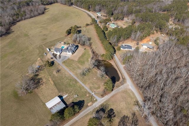 31 Duck Pond Road, Roopville, GA 30170
