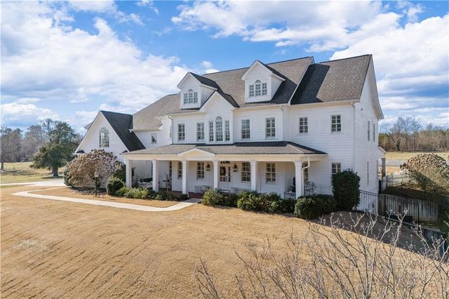 31 Duck Pond Road, Roopville, GA 30170