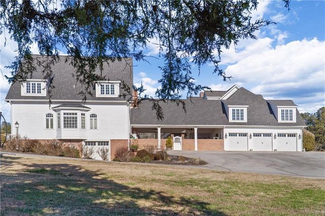 31 Duck Pond Road, Roopville, GA 30170