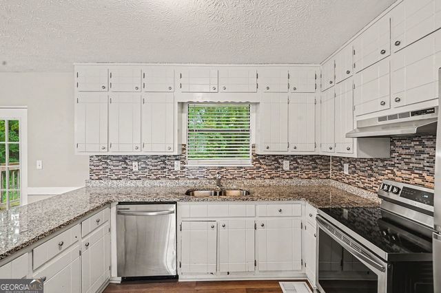 2311 Weatherly Court, Jonesboro, GA 30236