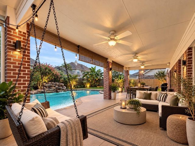 2602 Falcon Knoll Lane, Katy, TX 77494