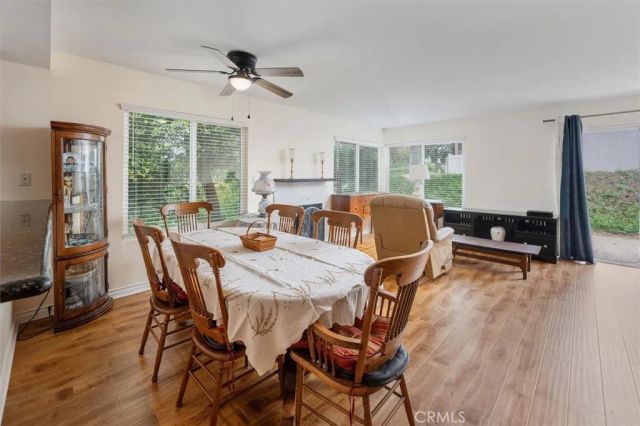 20008 Avenue Of The Oaks, Newhall, CA 91321
