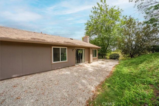 20008 Avenue Of The Oaks, Newhall, CA 91321