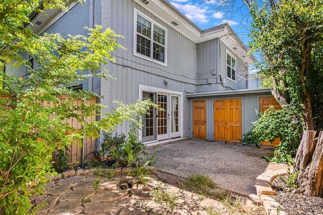 6105 Bullard DR 2, Austin, TX 78757