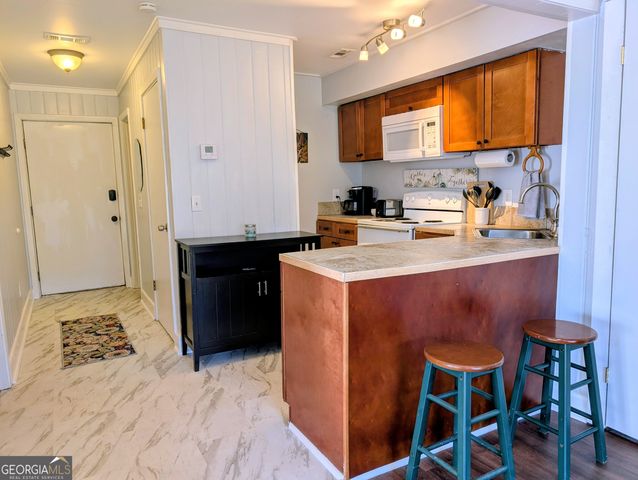 30 Spy Glass Circle Unit J Circle, Dillard, GA 30537