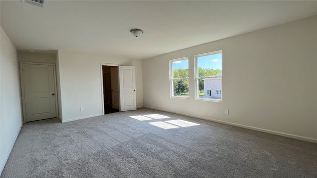 702 Camden Drive, Lavon, TX 75166
