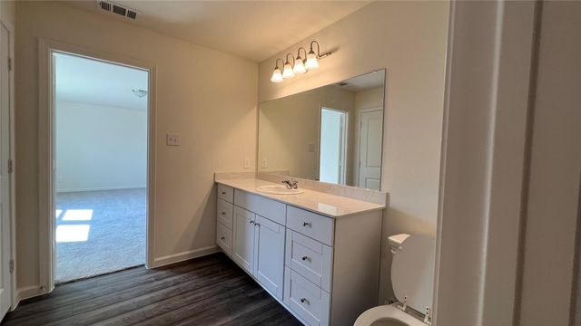 702 Camden Drive, Lavon, TX 75166