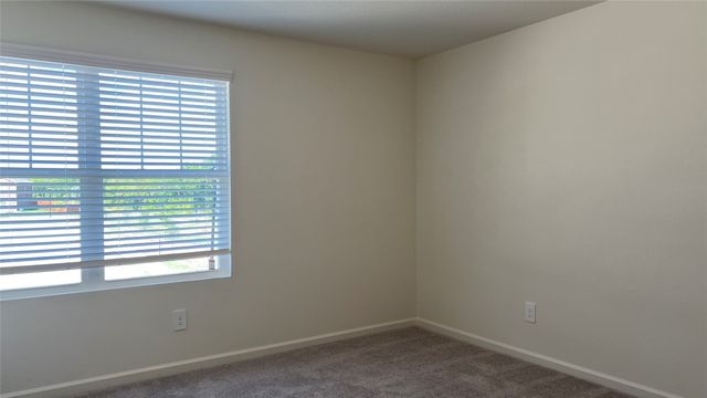 702 Camden Drive, Lavon, TX 75166