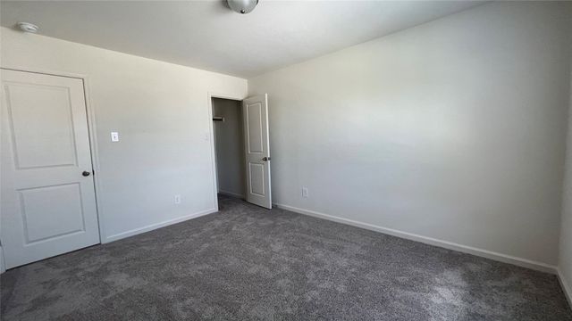 702 Camden Drive, Lavon, TX 75166