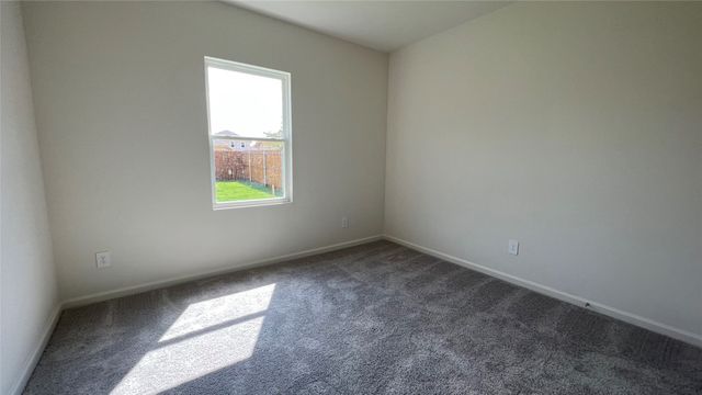 702 Camden Drive, Lavon, TX 75166
