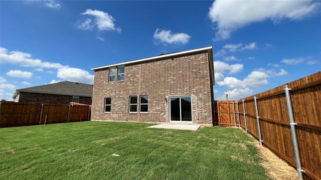 702 Camden Drive, Lavon, TX 75166