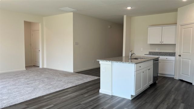 702 Camden Drive, Lavon, TX 75166