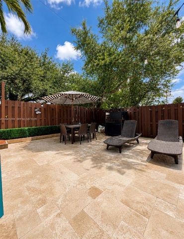 12224 NW 30th Mnr, Sunrise, FL 33323