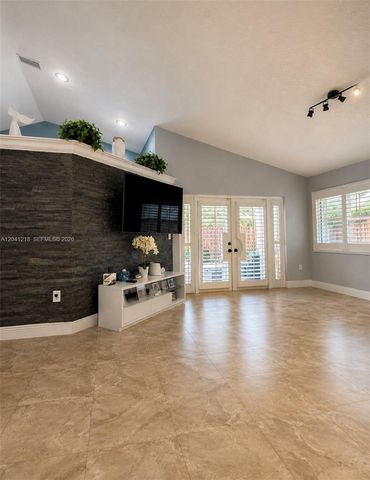 12224 NW 30th Mnr, Sunrise, FL 33323