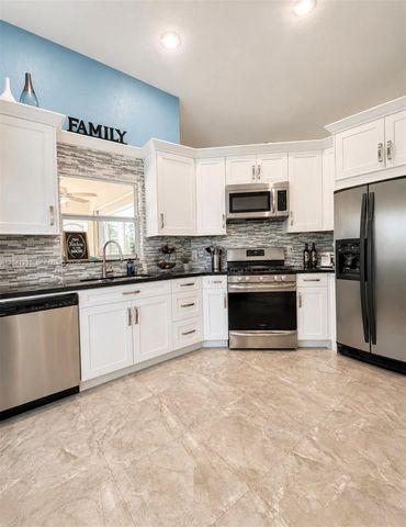 12224 NW 30th Mnr, Sunrise, FL 33323