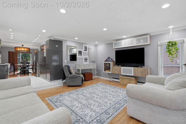 4908 Lakeview Avenue, West Bloomfield Charter Township, MI 48324