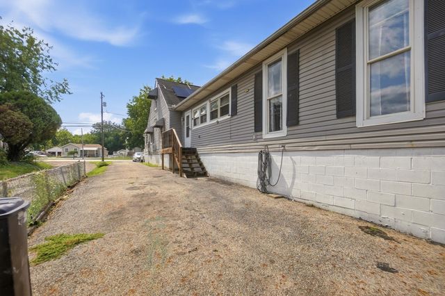 1408 Brown Road, Columbus, OH 43223