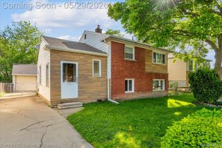 15110 Hanfor Avenue, Allen Park, MI 48101
