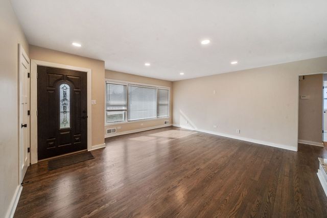 22W144 Marston Avenue, Glen Ellyn, IL 60137