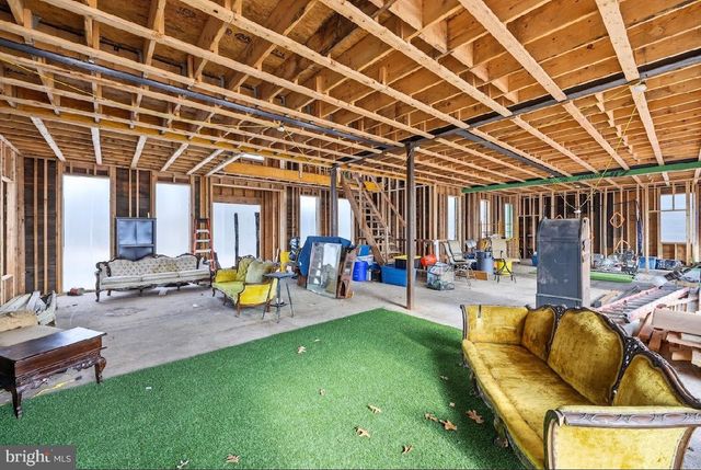 926 CENTRAL AVE, Hammonton, NJ 08037