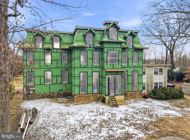 926 CENTRAL AVE, Hammonton, NJ 08037