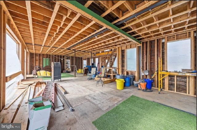 926 CENTRAL AVE, Hammonton, NJ 08037