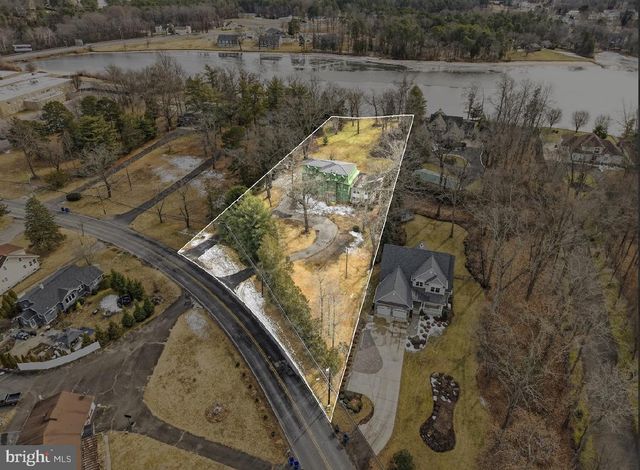 926 CENTRAL AVE, Hammonton, NJ 08037