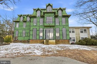 926 CENTRAL AVE, Hammonton, NJ 08037