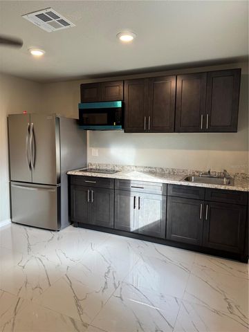 821 THALIA DRIVE, Orlando, FL 32807