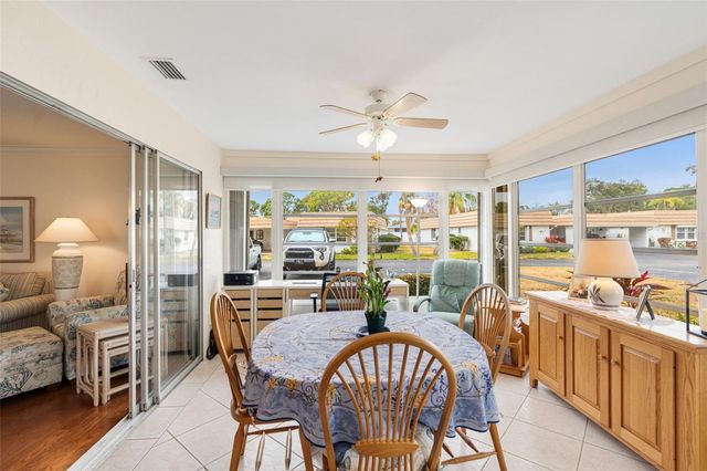 2717 RIVERBLUFF PLACE V49, Sarasota, FL 34231