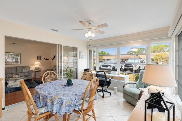 2717 RIVERBLUFF PLACE V49, Sarasota, FL 34231