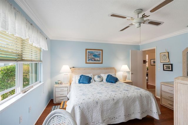 2717 RIVERBLUFF PLACE V49, Sarasota, FL 34231