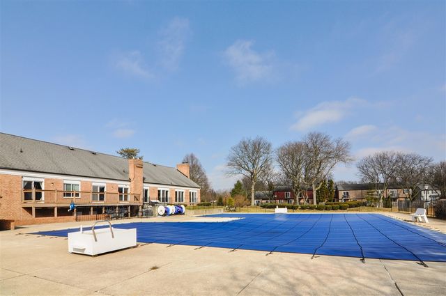 3479 Burbank Drive, Ann Arbor, MI 48105