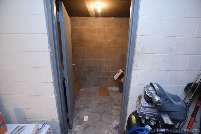 453725 E 1000 Road, Vian, OK 74962