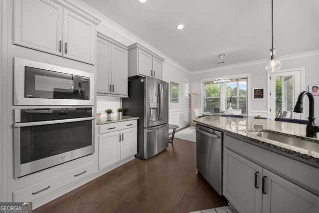 415 Frazier Street, Woodstock, GA 30189