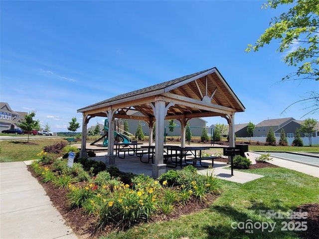 184 Cherry Birch Street, Mooresville, NC 28117