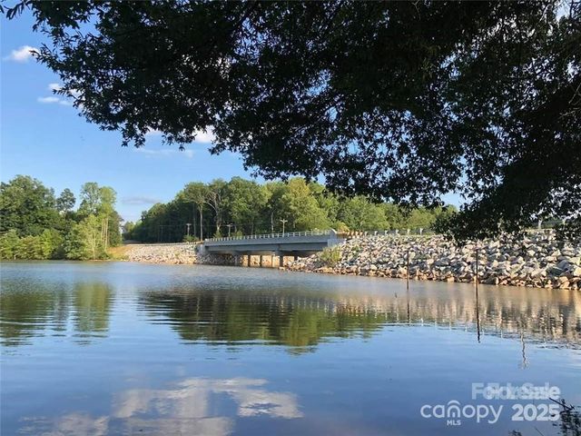 184 Cherry Birch Street, Mooresville, NC 28117