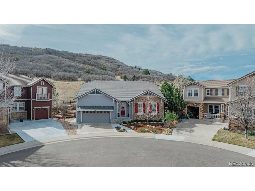 2042 Gypsy Moth Ct, Castle Rock, CO 80109