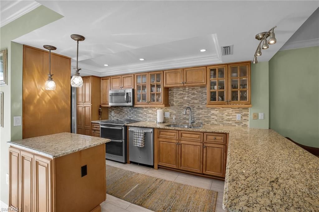 270 Collier BLVD 405, MARCO ISLAND, FL 34145 — photo 2