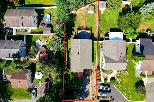 513 Wills Rd, Roxbury Twp., NJ 07850