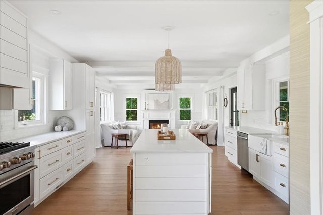 50 Pond Street, Cohasset, MA 02025