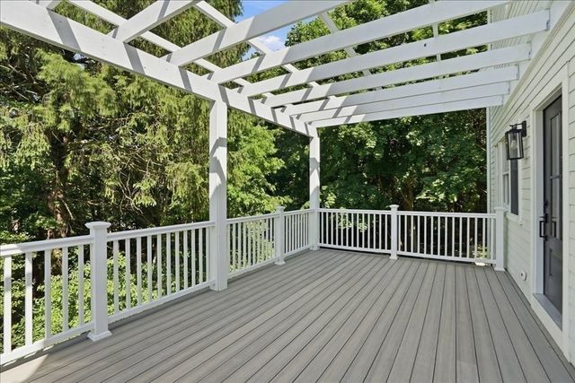 50 Pond Street, Cohasset, MA 02025
