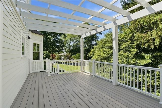 50 Pond Street, Cohasset, MA 02025
