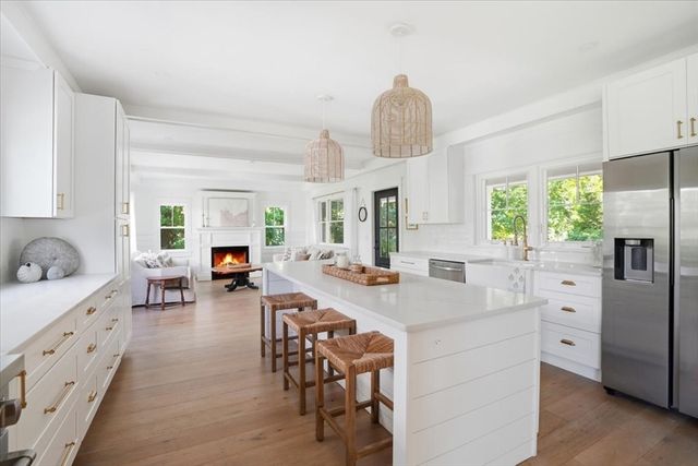 50 Pond Street, Cohasset, MA 02025