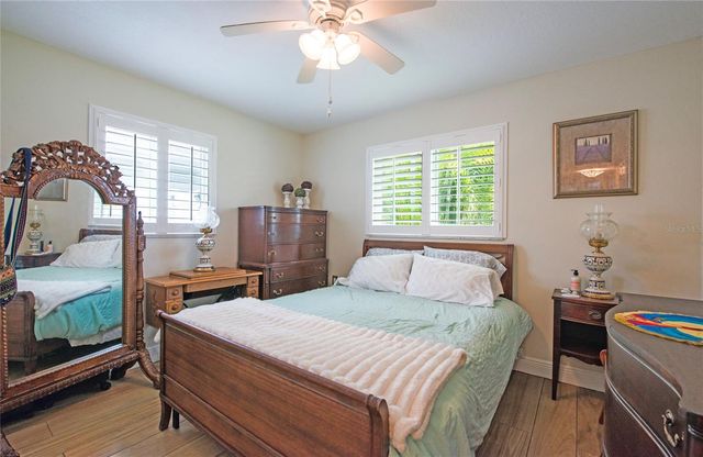 621 77TH AVENUE, St Pete Beach, FL 33706