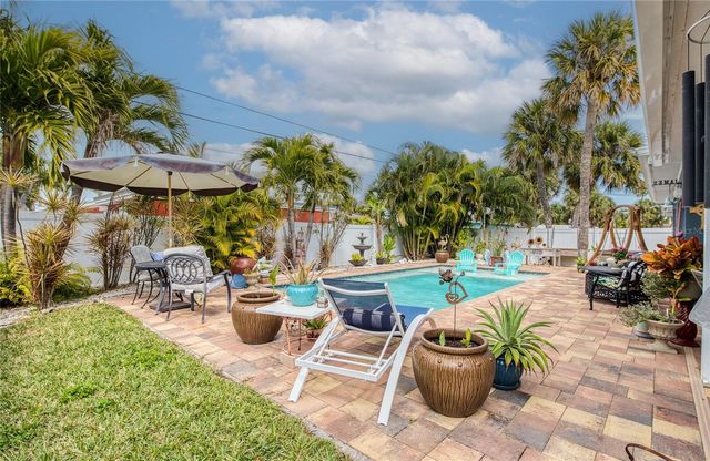 621 77TH AVENUE, St Pete Beach, FL 33706